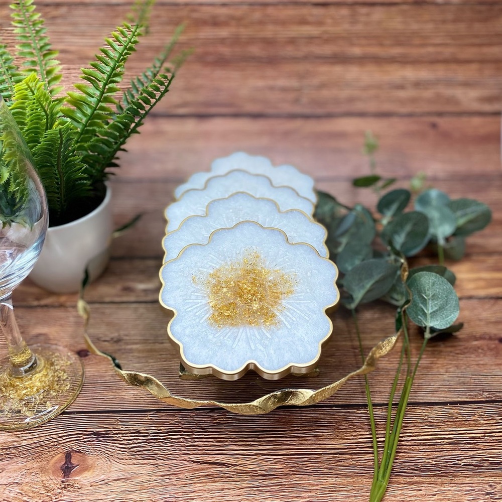 White | Gold Flower Coasters - Set of 4 - Picture 6 of 14